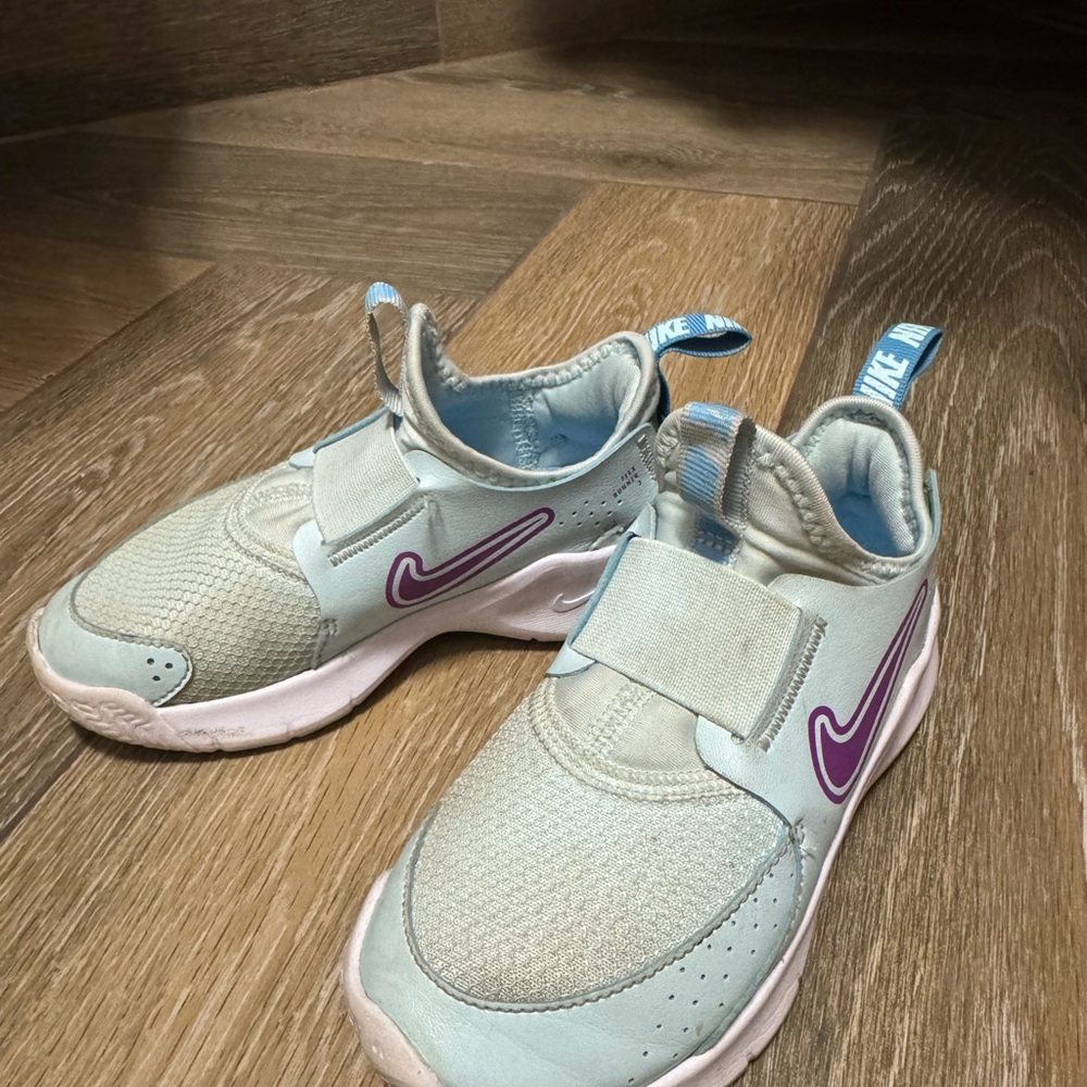 Nike Kids Sneakers - Aqua and Violet